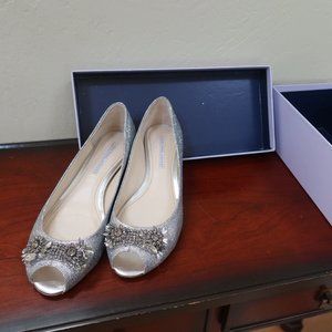 Vera Wang Silver Peep Toe Formal ballet slippers